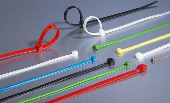 Self-locking cable tie