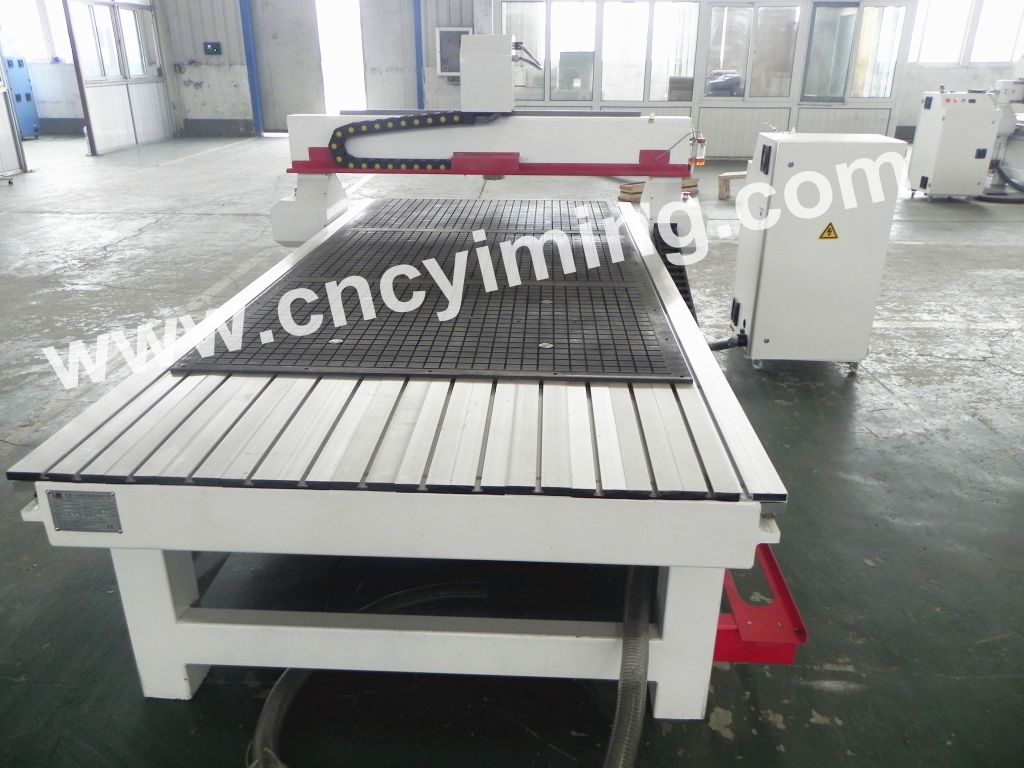 competive price Woodworking machine CNC router YMM1325A