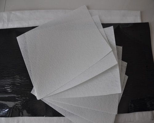 Nonwoven polyester felt