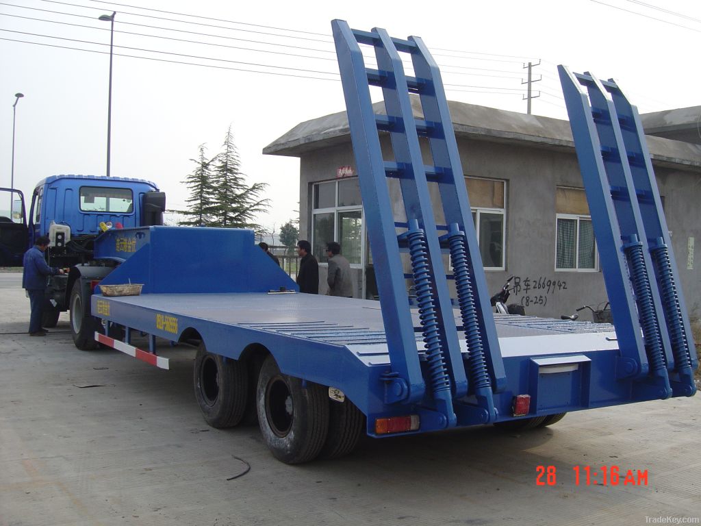 lowboy semi trailer with two axles