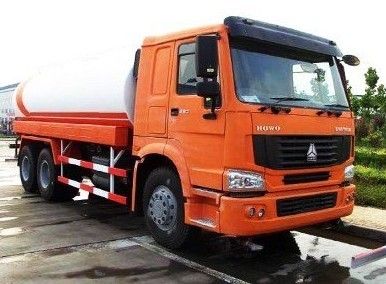 HOWO 6*4 water tank truck 