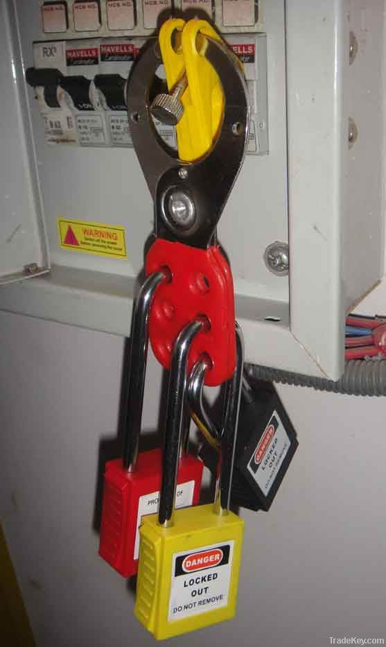 circuit breaker lockout devices