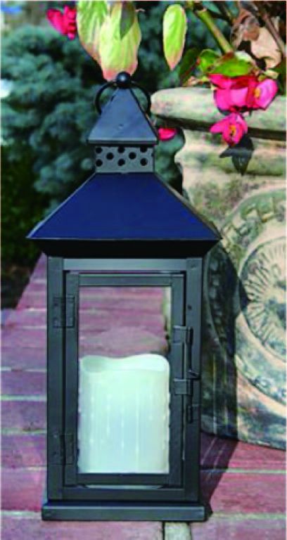 METAL GARDEN LANTERN