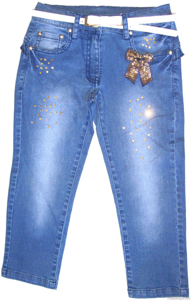 girl&#039;s cotton jeans