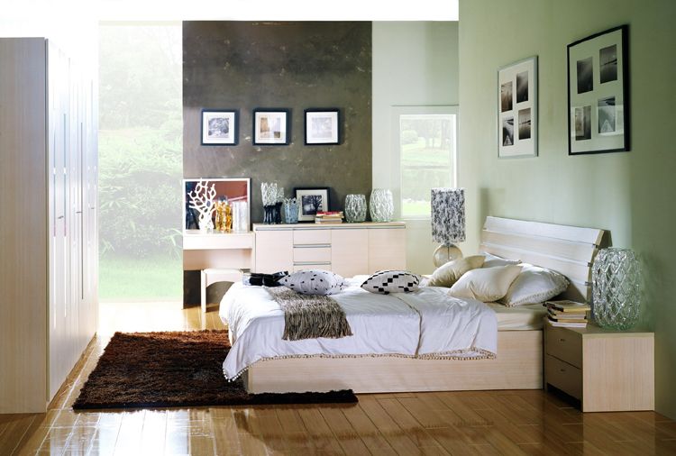 light color bedroom furniture 