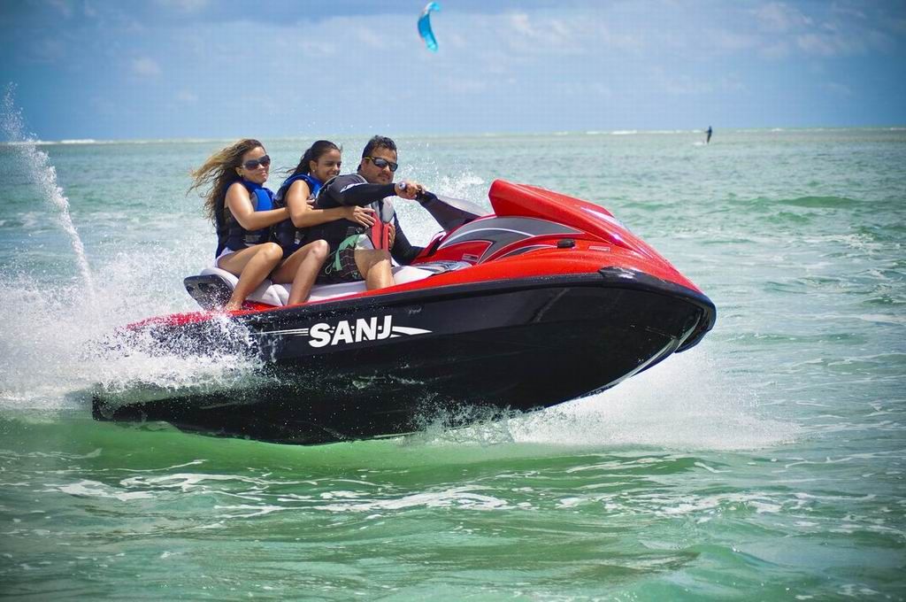 SANJ 1100cc 4 Stroke Engine Jet Ski