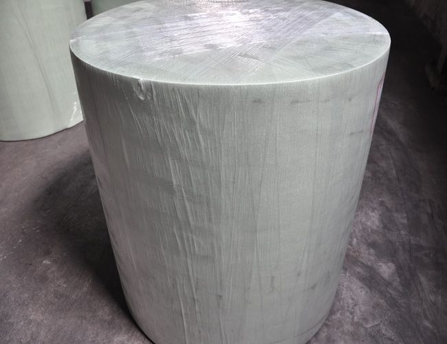 Polyester base for bitumen waterproof membrane