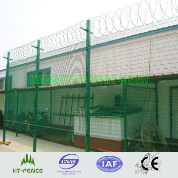 High security fence