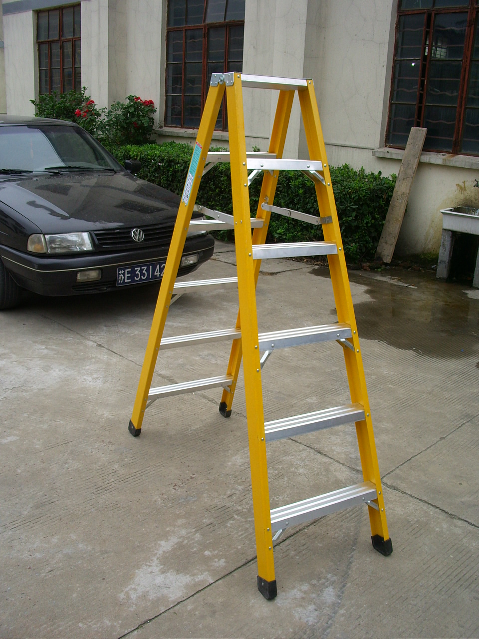 Fiberglass Ladder