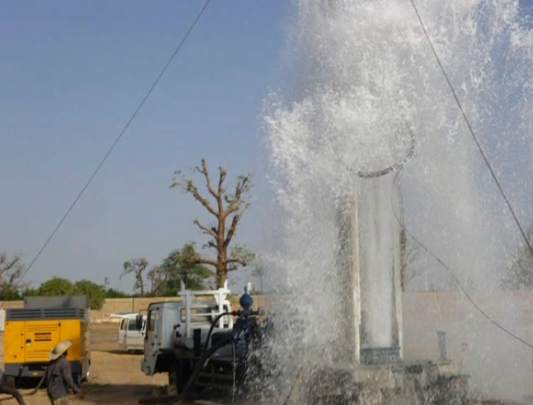 water well drilling rig