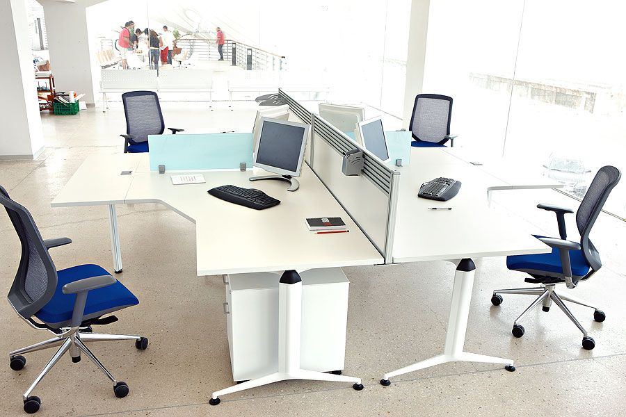 LX series office desk