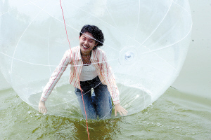 Zorb Balls