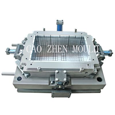 Plastic crate mould