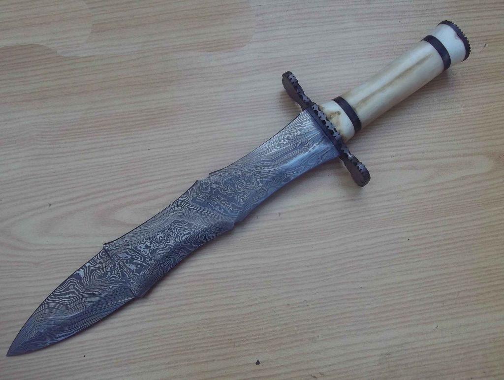 Handmade Damascus knife