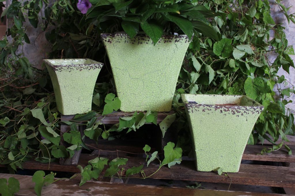 garden's glazed craft ceramics pots