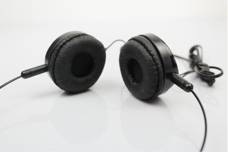 Hot promotional head phone stereo earphone
