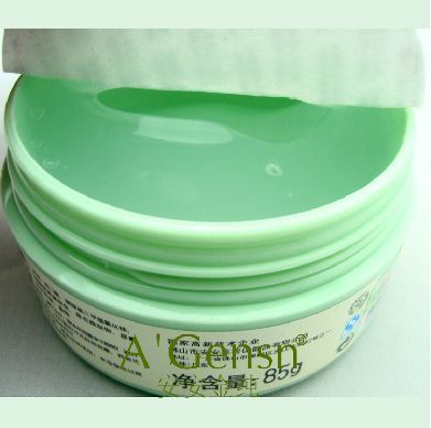 Olive Whitening tender exfoliating scrub cream