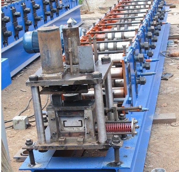 color steel glazed tile forming machine