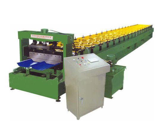 colored steel tile forming machine