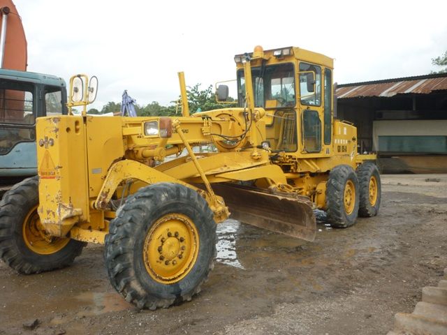 Used Komatsu Motor Grader (GD605A-5) YEAR 1994