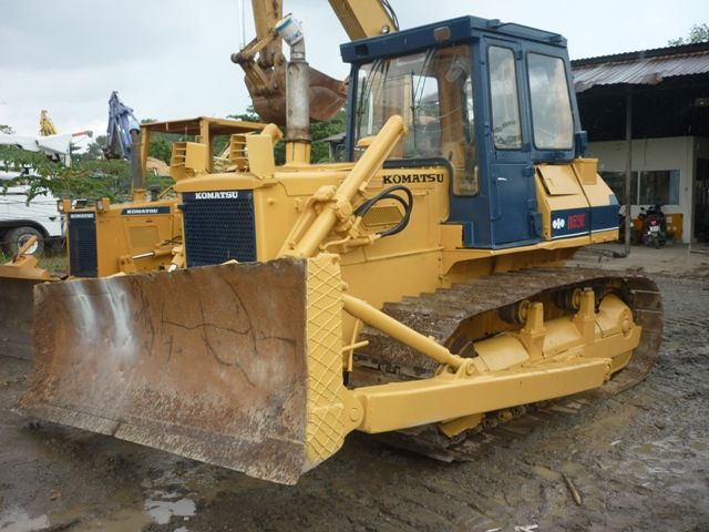 Used Komatsu D53A-17