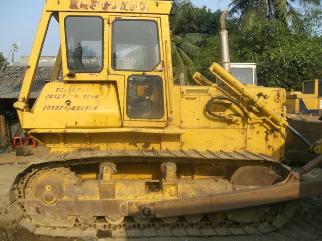 Used Komatsu D53-16