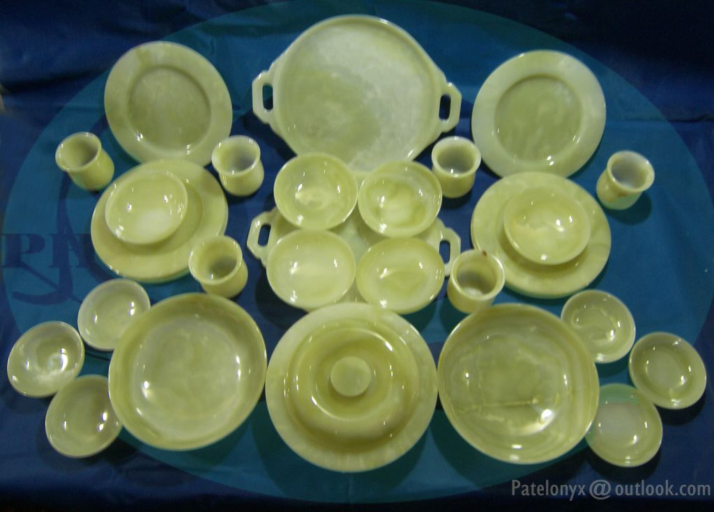 Pure Green Onyx Dinner Set