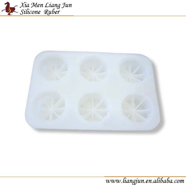 2013 new design silicone cake mold 