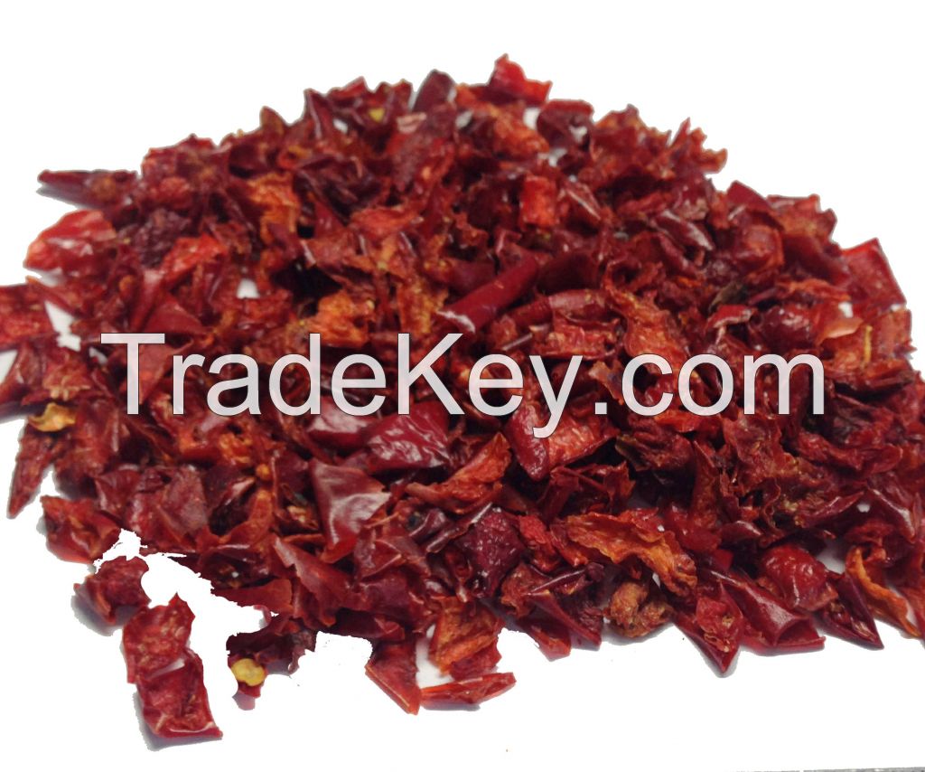 Dried red bell pepper