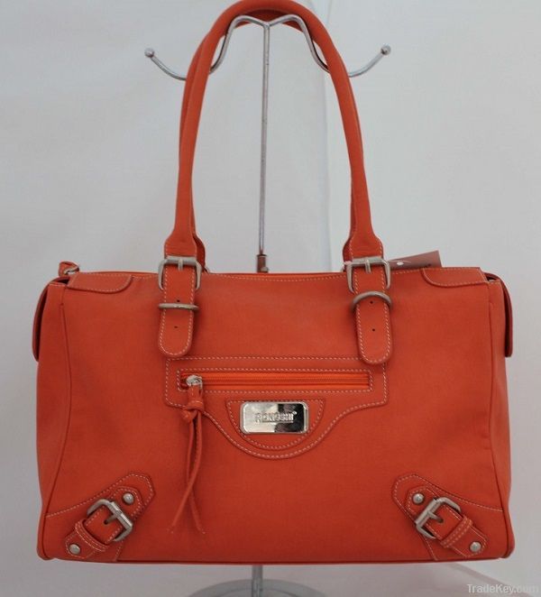 long zip pull tote