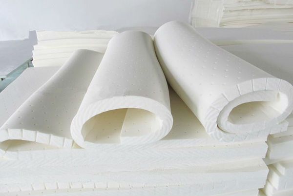 Latex folding mattress for convenient use