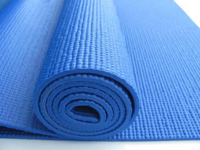 QUNXIU Yoga Mat Material