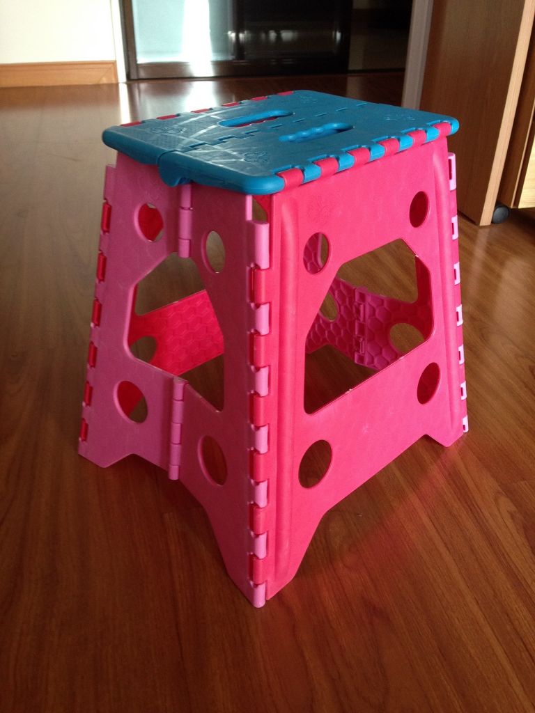 plastic folding stool