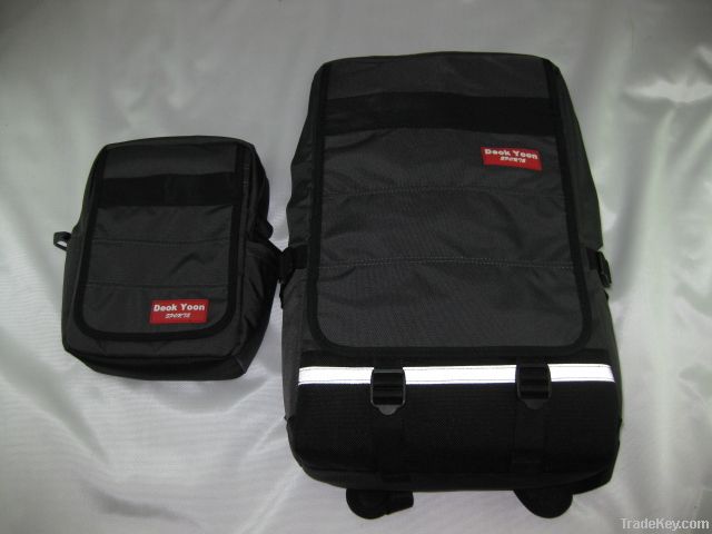 Nylon shoulder bag