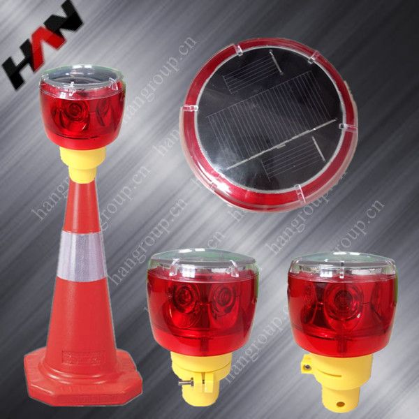 solar powered LED traffic cone light 