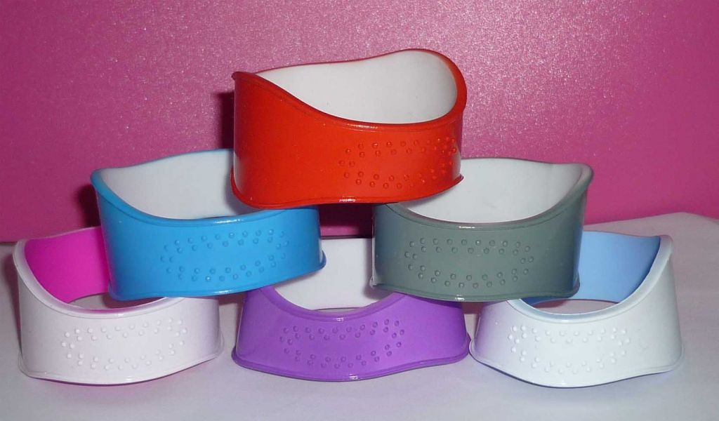 High quality custom text and logo silicone bracelets