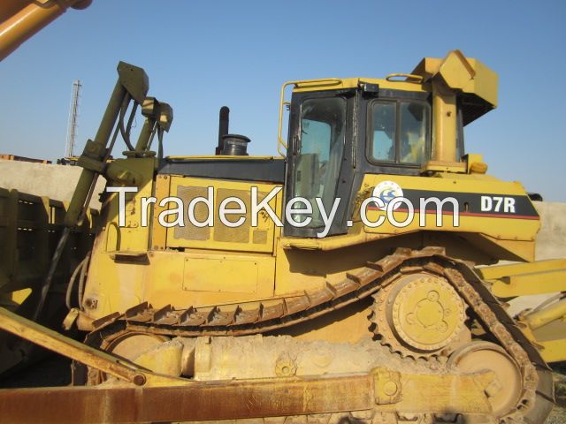 Used Cat D7R Bulldozer Originated in Japan for sale