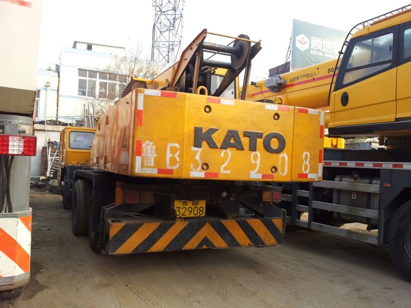 Used KATO Truck Crane NK-250E-V