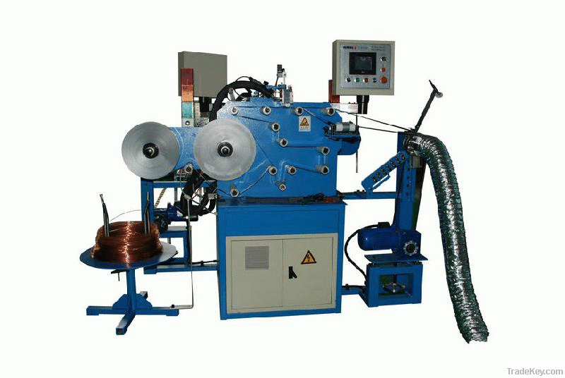 Aluminum flexible duct forming machine