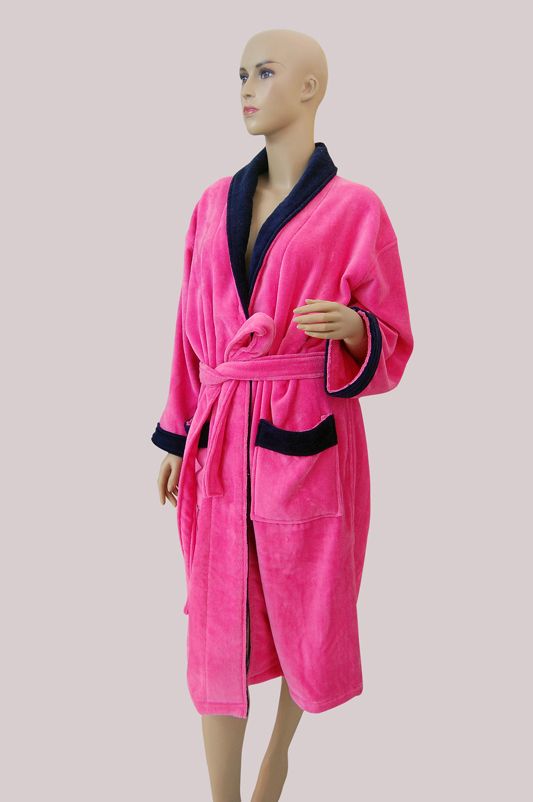 Velour Bathrobe Dyed Color Bright And Beautiful Suitable For Lovers