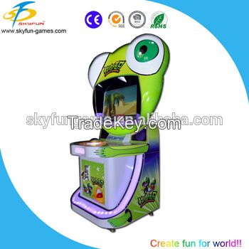 New arrival indoor coin operated carnival games Zombie running gift game machine