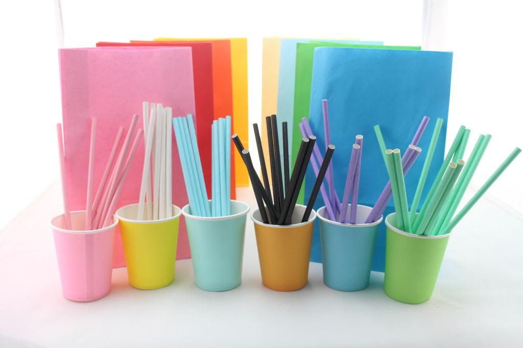 paper ware for party, wooden cutlery, party decoration