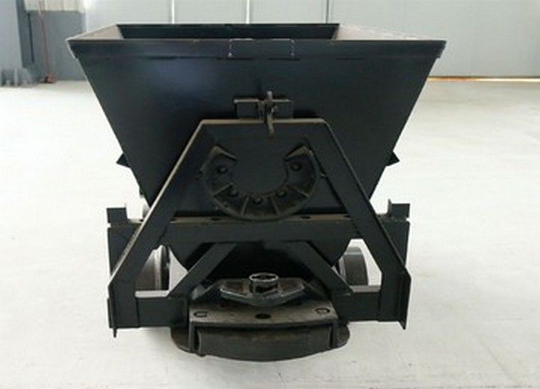 KFU Bucket Tipping Mine Car