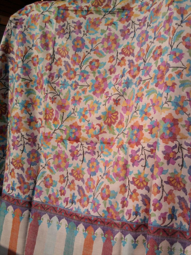 pashmina shawls, jamawar shawls, kani shawls, antique shawls