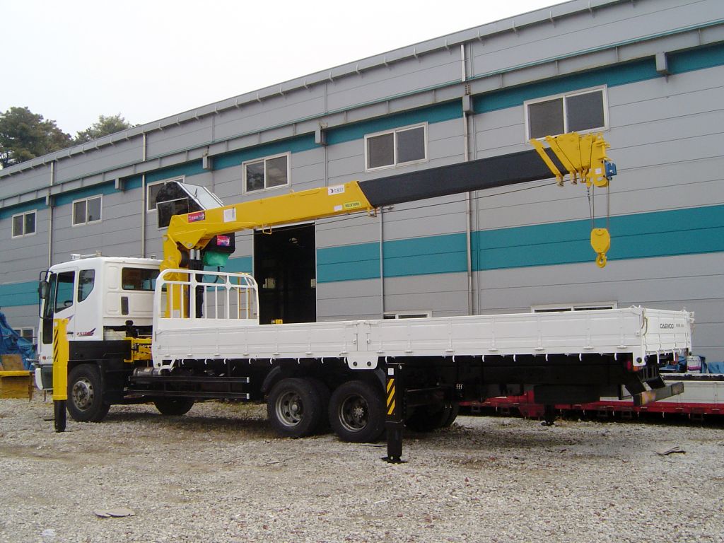 Truck Mounted Crane (HGC976MH)