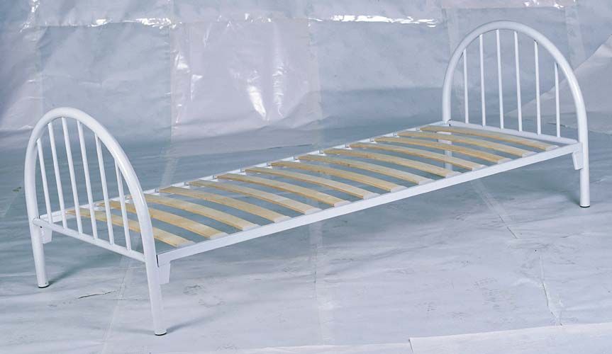 metal bed