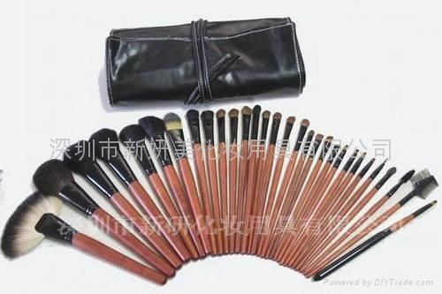 30PCS beautiful cosmetic brush set