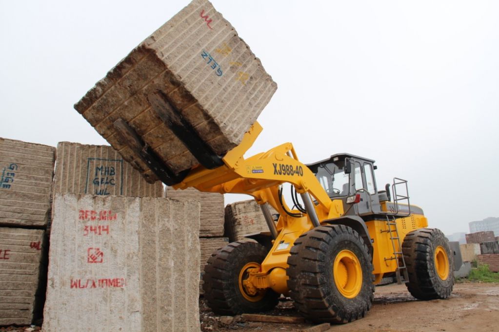 Granite marble block handler arrangement with fork attachment