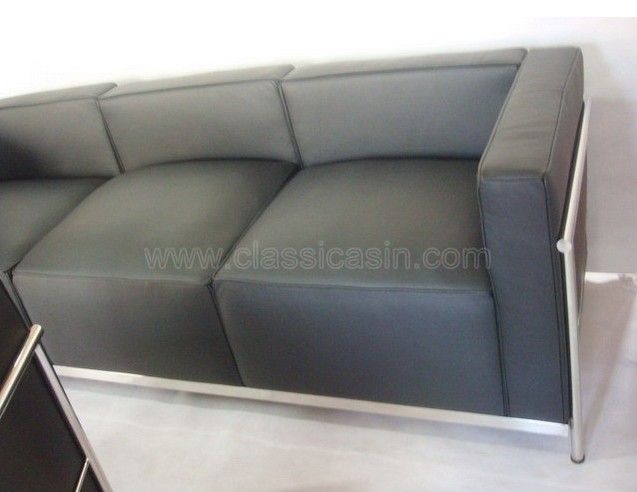 LC3 Grande Sectional Sofa 