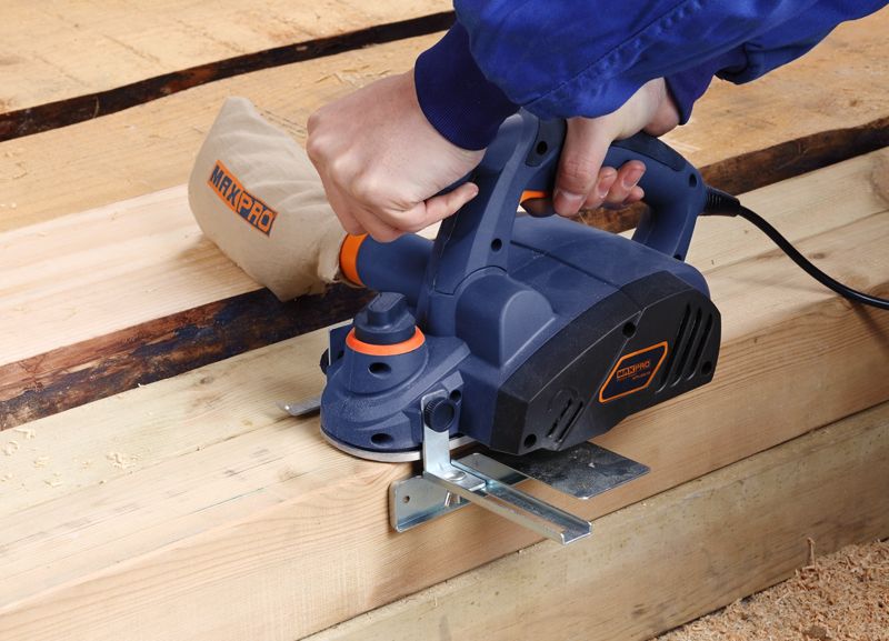 MAXPRO 82mm 900W Woodworking Planer